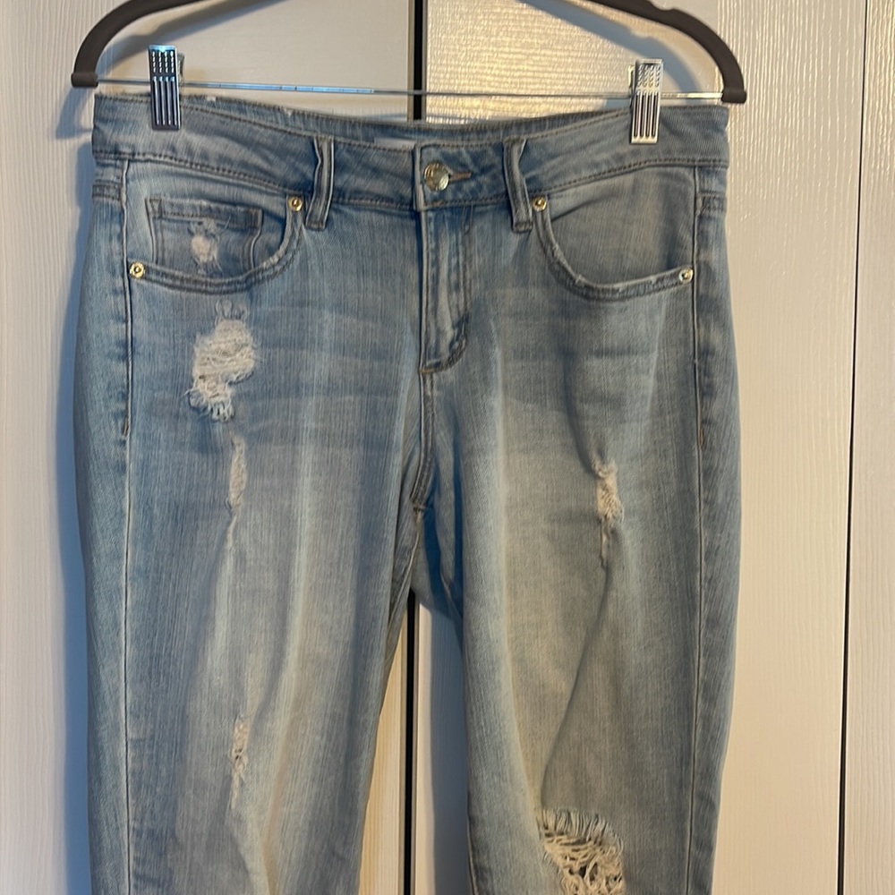 Dyndnm CARA  light wash distressed jeans size 26